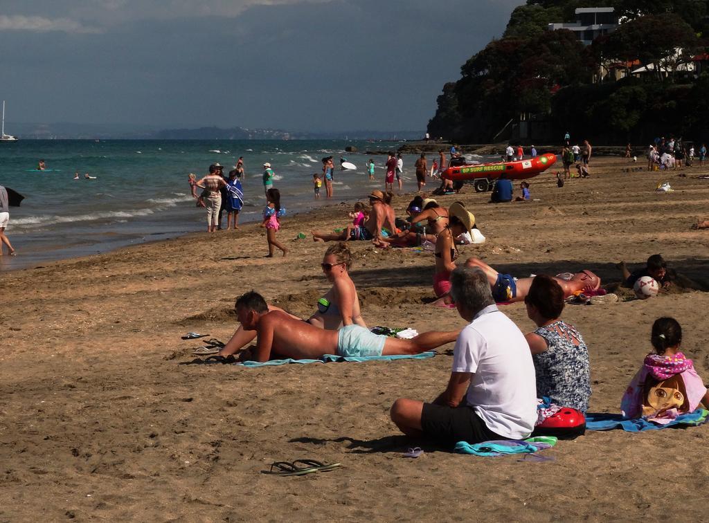 Beach Lodge Окленд Экстерьер фото